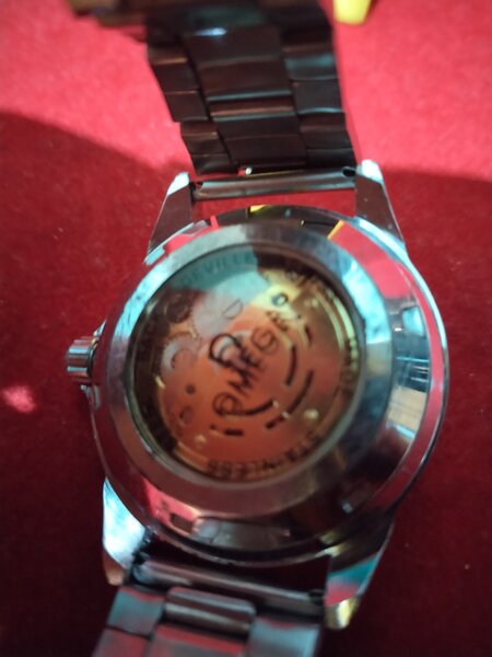 Ceas tip Omega Skeleton